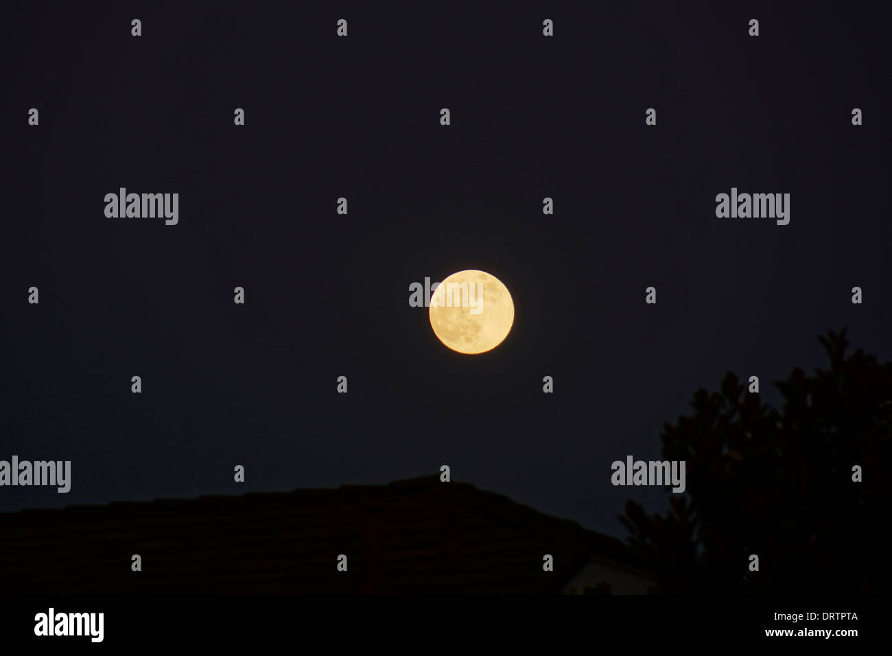 Perigäum Mond Stockfoto