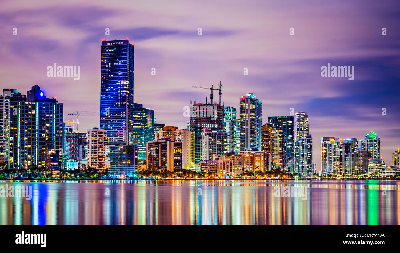 Skyline von Miami, Florida an der Biscayne Bay. Stockfoto