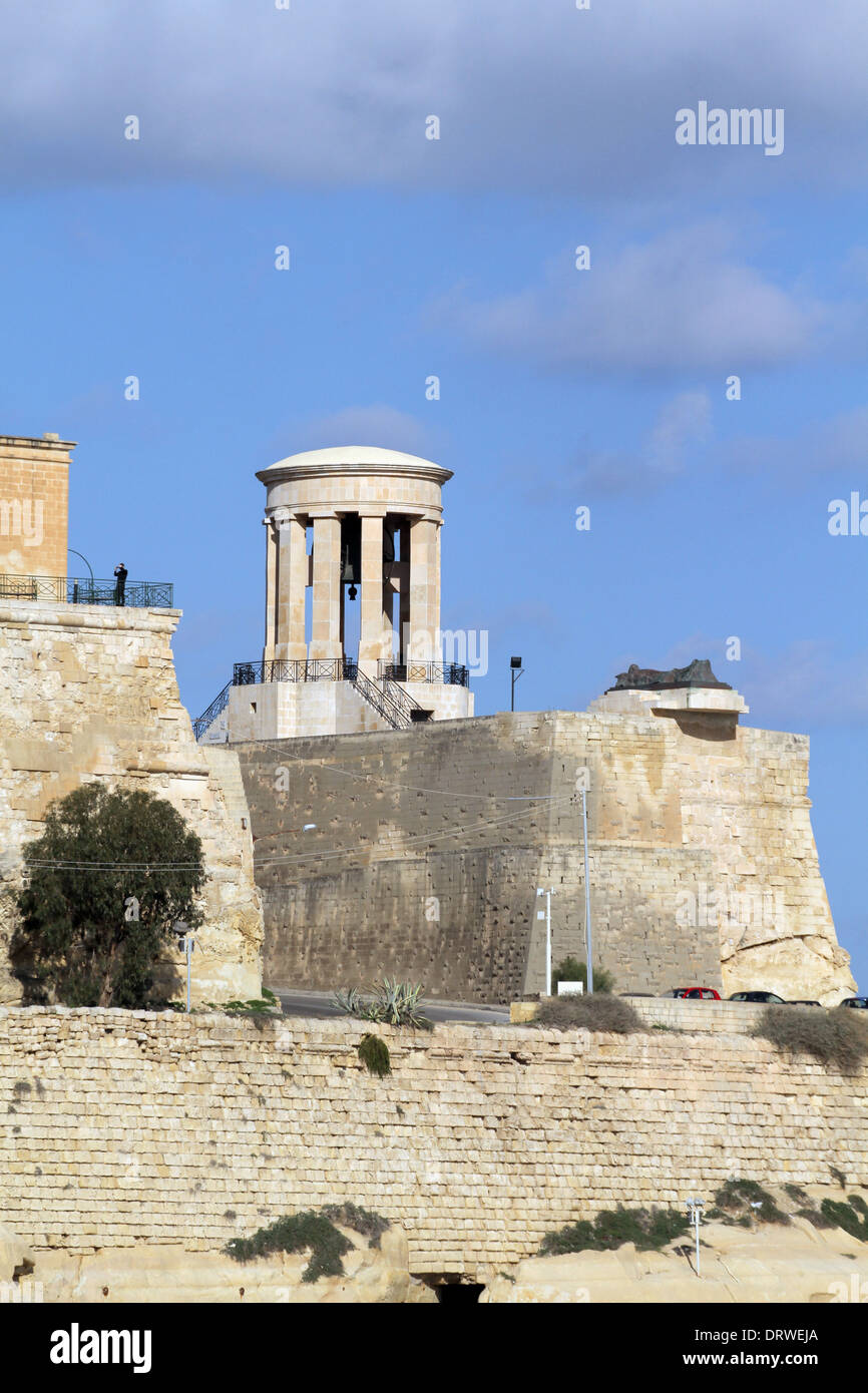 DIE Belagerung BELL WAR MEMORIAL VALLETTA MALTA 5. Dezember 2013 Stockfoto