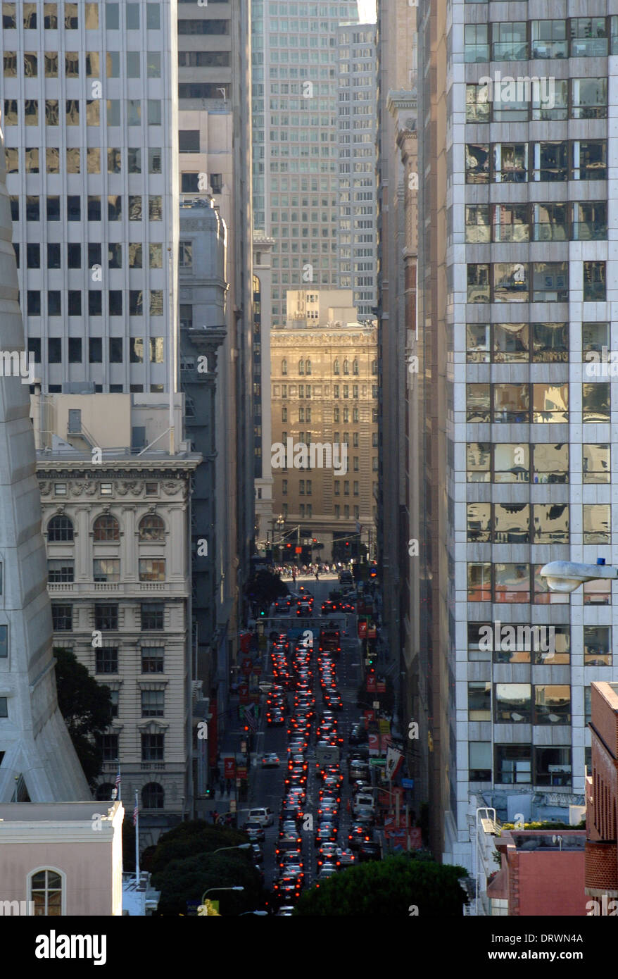Blick auf Verkehr in der Großstadt auf Kearny Street in San francisco Stockfoto