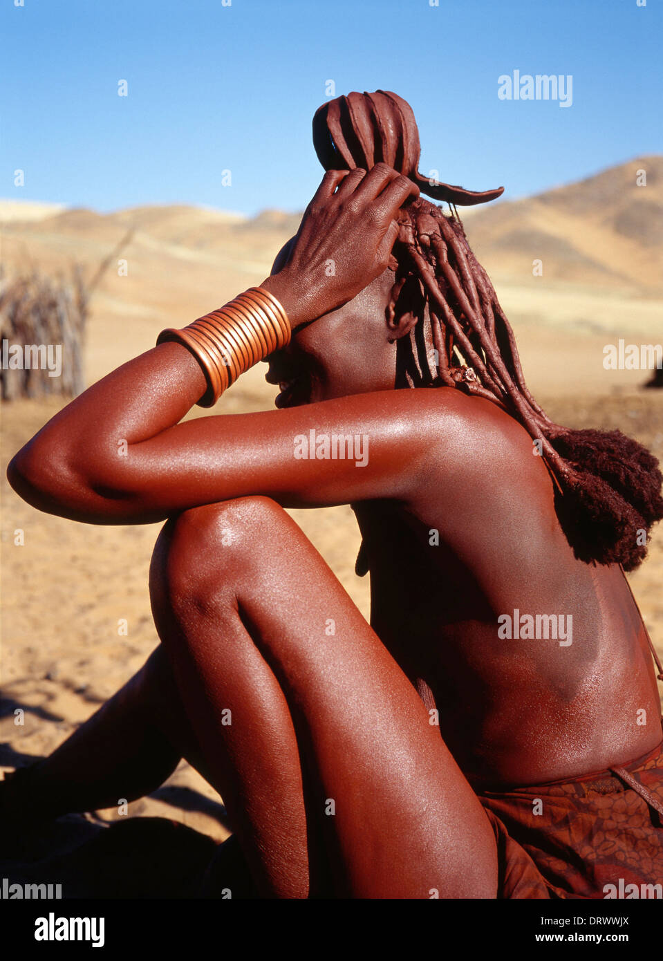 Himbas, Serra Cafema, Namibia, Afrika. Stockfoto