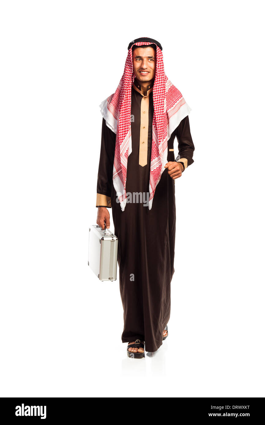 Junge Araber mit einem Aluminium-Koffer isoliert auf weißem Hintergrund Stockfoto