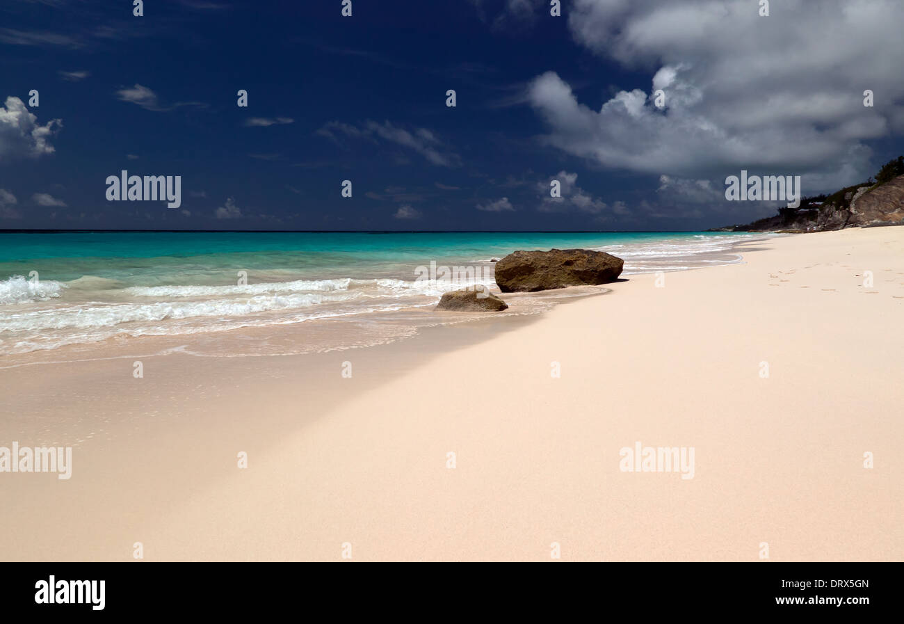 Blick auf Strand, Warwick Parish, Bermuda Surf-Seite. Stockfoto