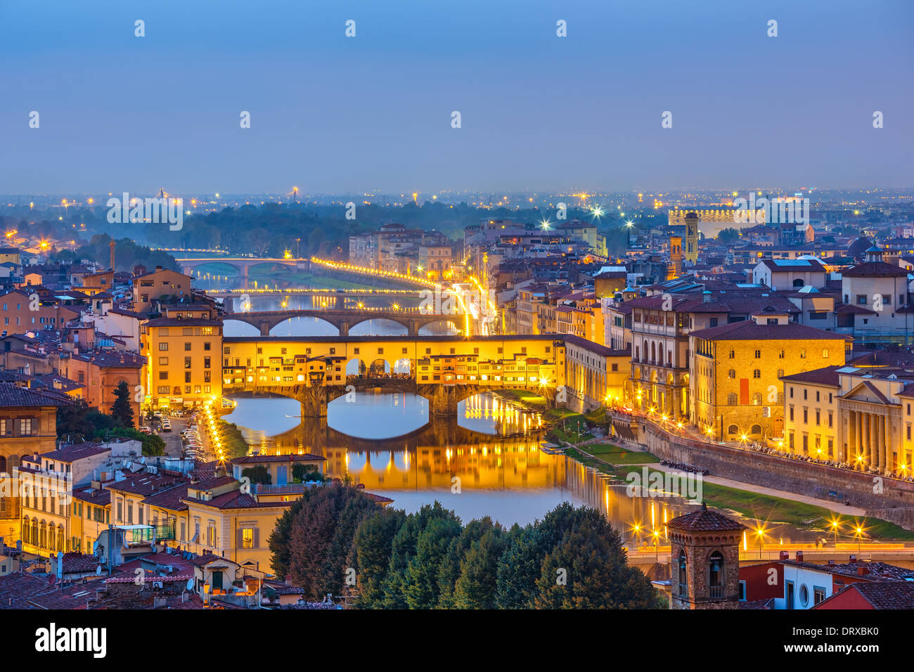 Blick auf den Fluss Arno in Florenz Stockfoto