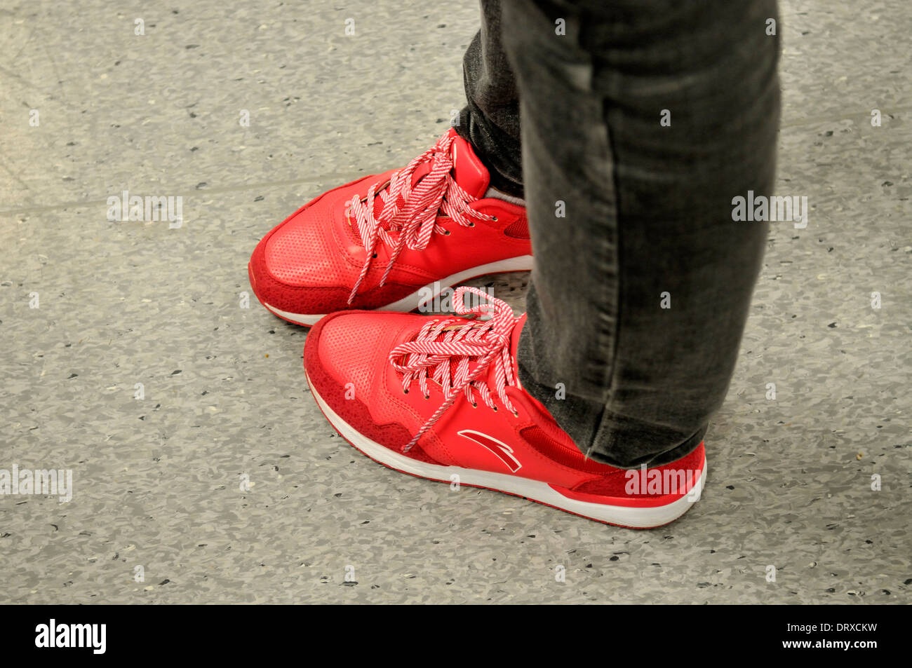 Rot-Trainer Stockfoto