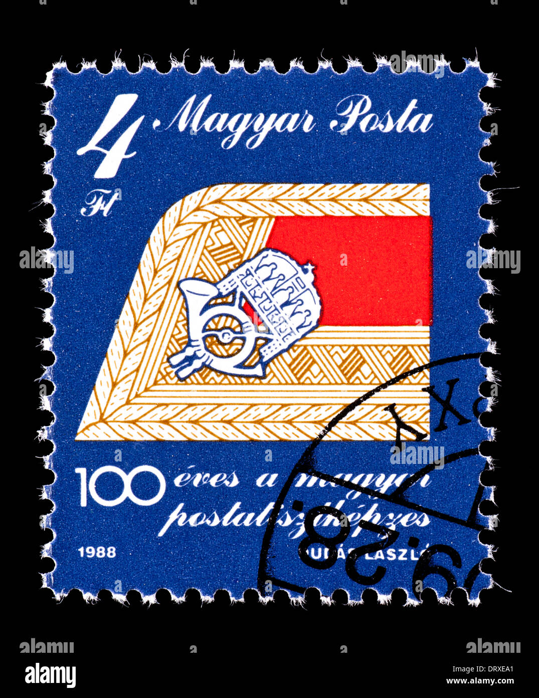 Briefmarke aus Ungarn, die Darstellung der Hundertjahrfeier Postamt Beamten Ausbildungsstätte. Stockfoto