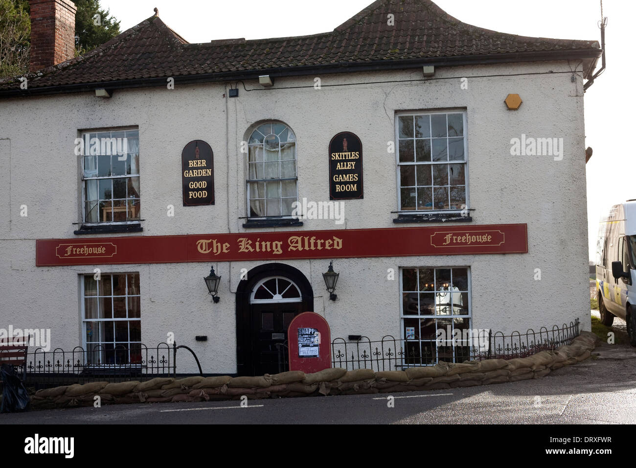 der König Alfred Gastwirtschaft in Burrowbridge, Schauplatz der schlimmsten Überschwemmungen auf der Somerset seit vielen Jahren Ebenen Stockfoto