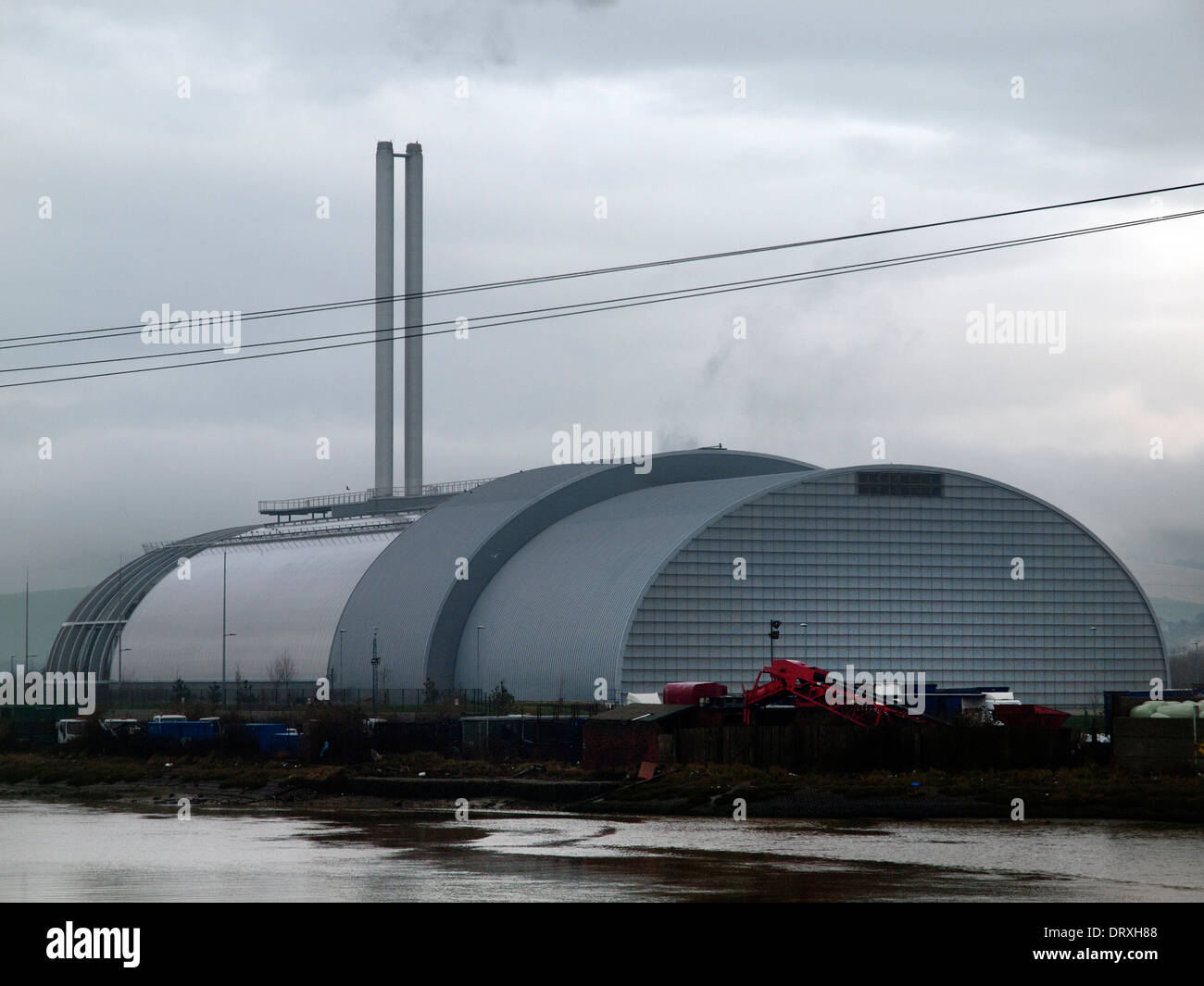 Newhaven Verbrennungsanlage gesehen über die Ouse-Mündung Stockfoto
