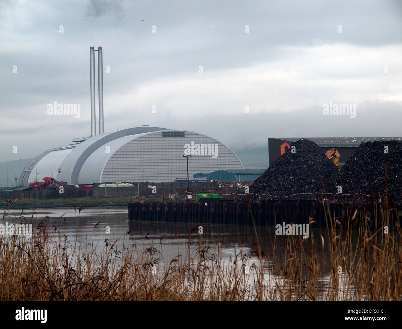 Newhaven Verbrennungsanlage gesehen über die Ouse-Mündung Stockfoto