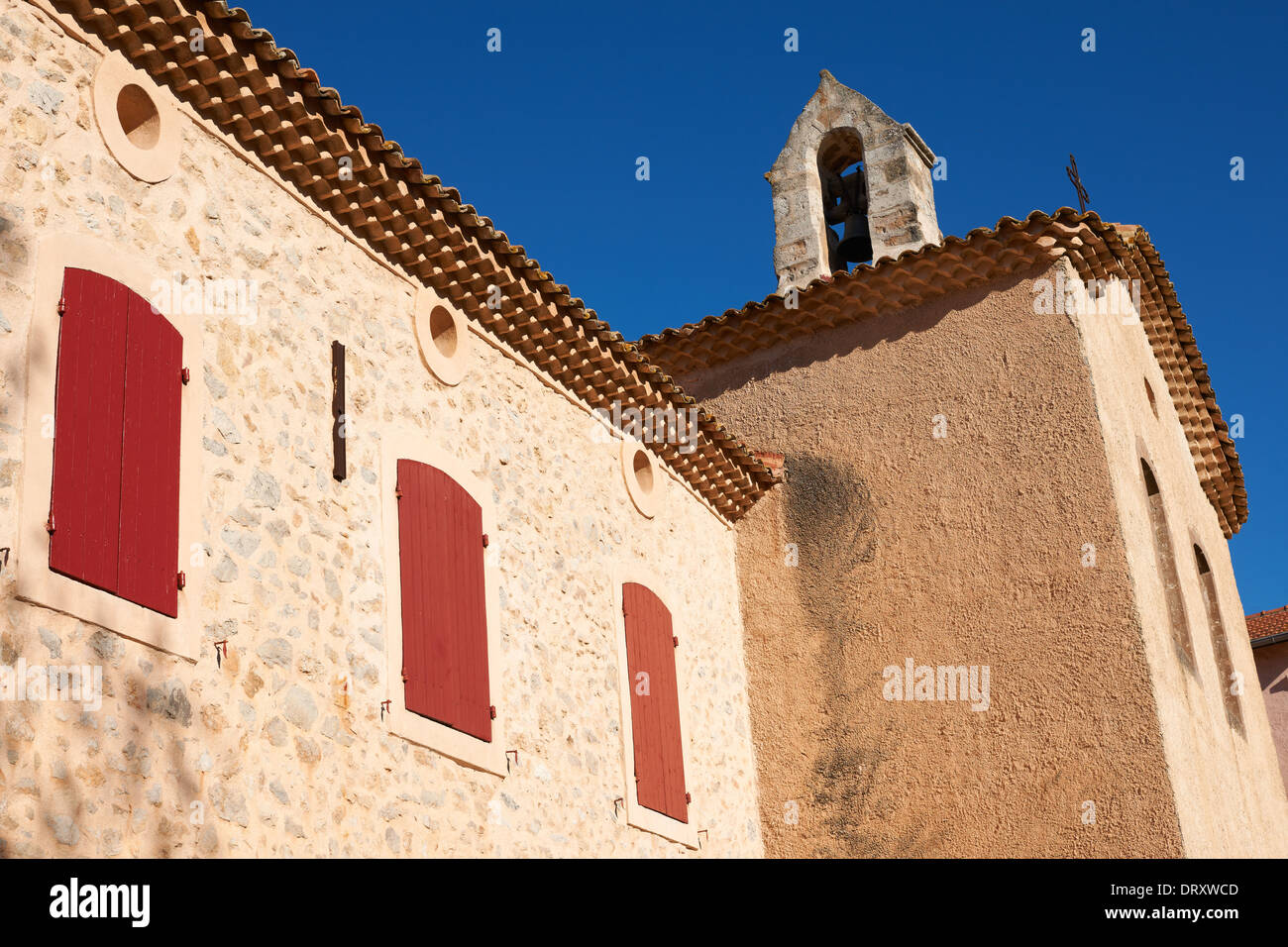 Die Fassade des Rathauses in Saint-Antonin Sur Bayon, in der Nähe von Aix-En-Provence, Frankreich Stockfoto