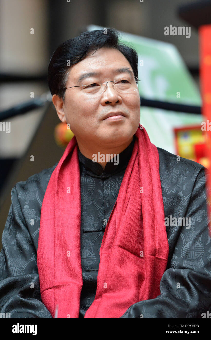 Fang Li, Generalkonsul, Generalkonsulat der Volksrepublik China in Toronto, 31. Januar 2014 Stockfoto