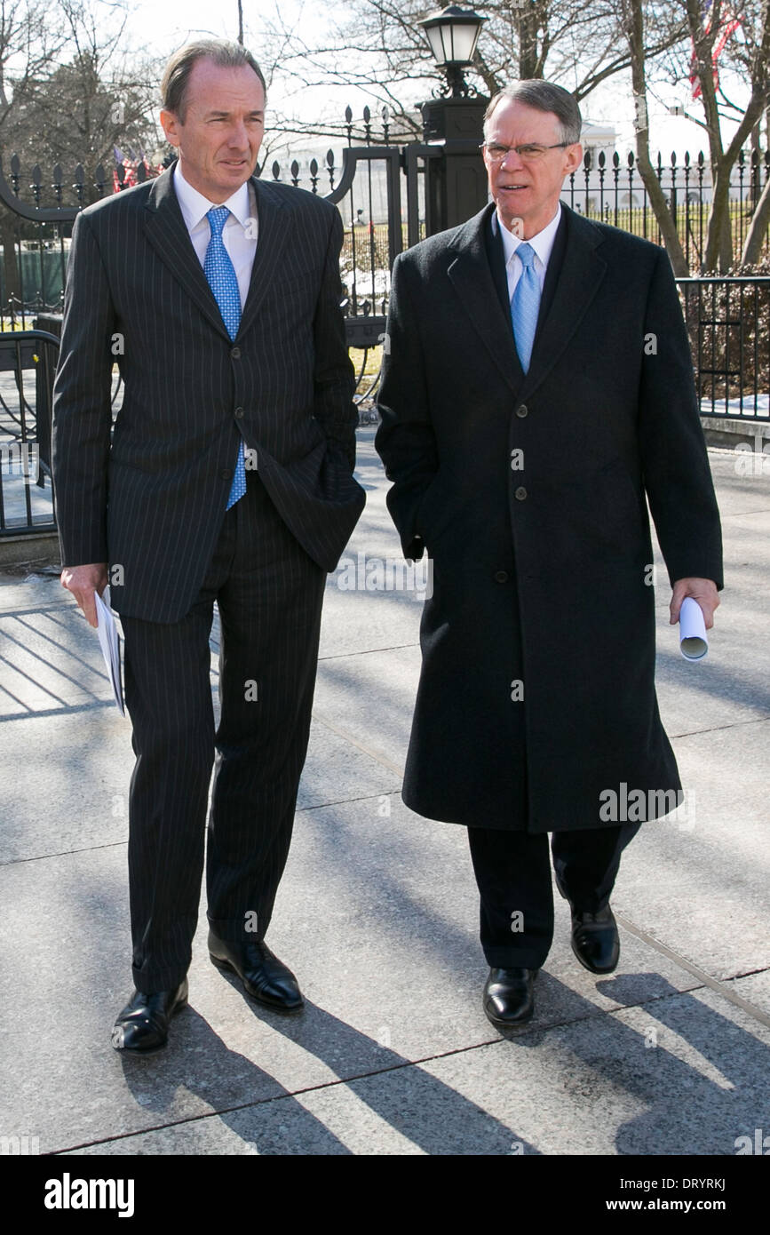 James Gorman, CEO, Morgan Stanley, links, und Richard Davis, Vorsitzender, U.S. Bancorp, rechts. Stockfoto