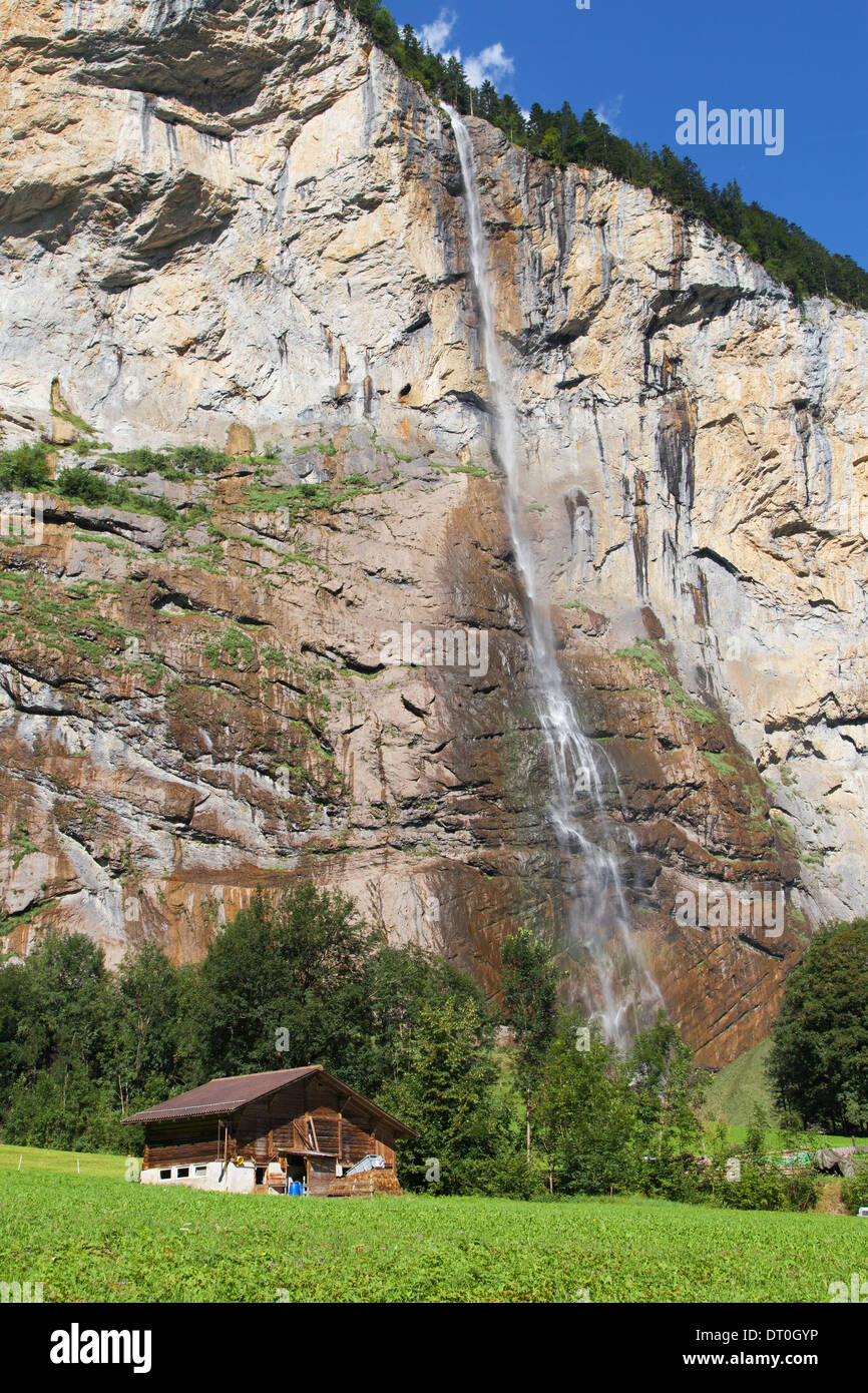Staubbach fällt in Lauterbrunnen, Kanton Bern. Stockfoto