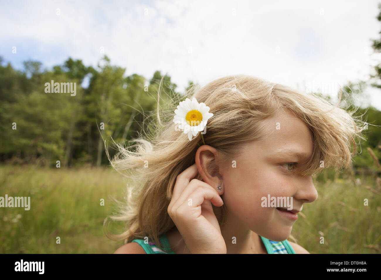 Haare Hinters Ohr Stockfotos und -bilder Kaufen - Alamy