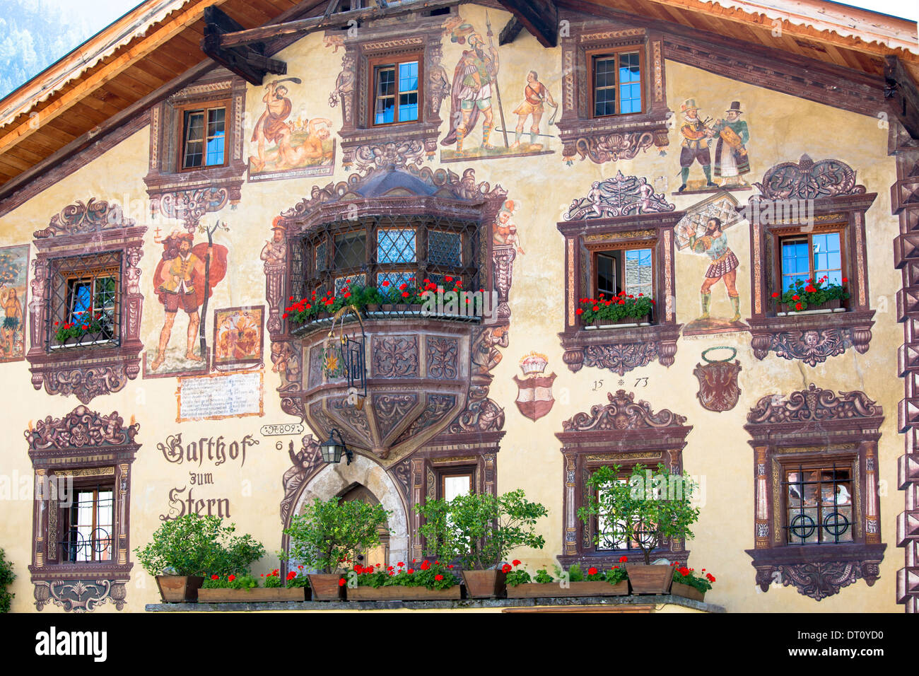 Hotel Gasthof Stern 16 Jahrhundert Im Kirchweg Gebaut 1573 Im Alten Teil Der Stadt Oetz In Tirol Osterreich Stockfotografie Alamy