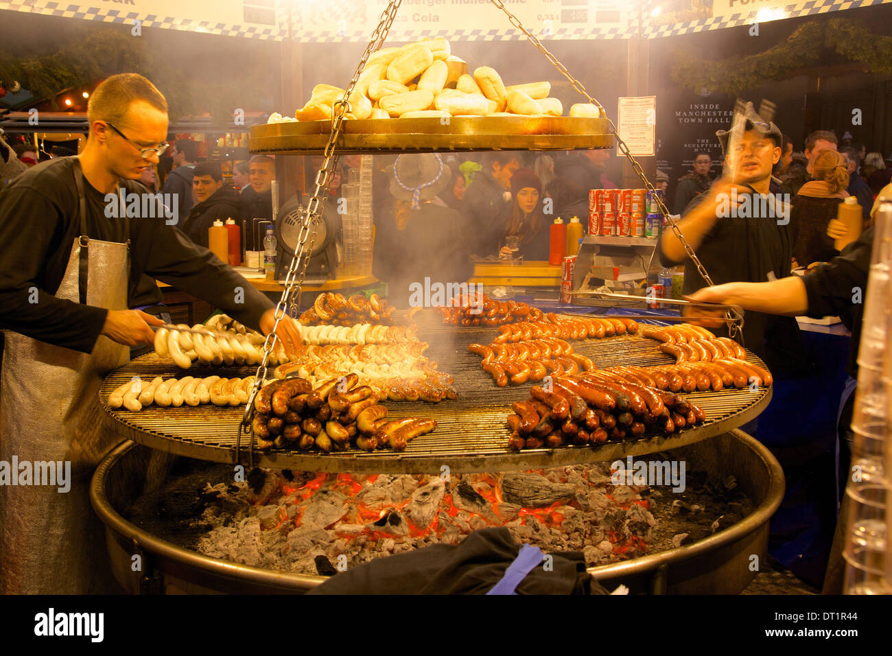 Hot Dog stand, Weihnachtsmarkt, Albert Square, Manchester, England, Vereinigtes Königreich, Europa Stockfoto