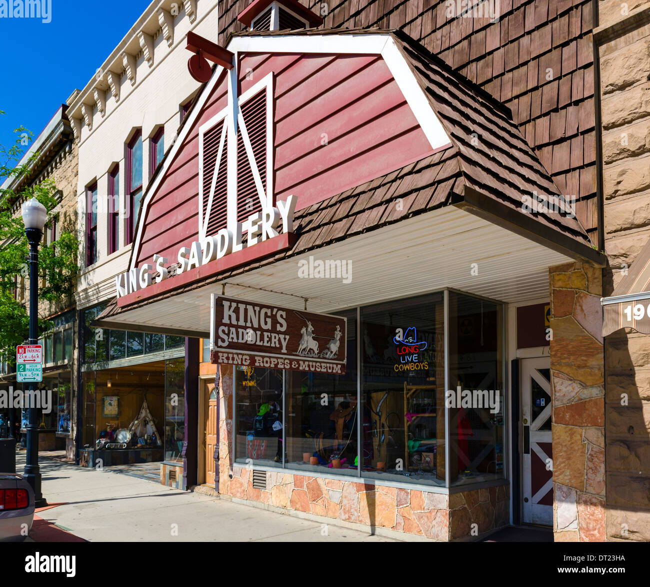 Des Königs Sattlerei Schaufenster in der Innenstadt von Sheridan, Wyoming, USA Stockfoto