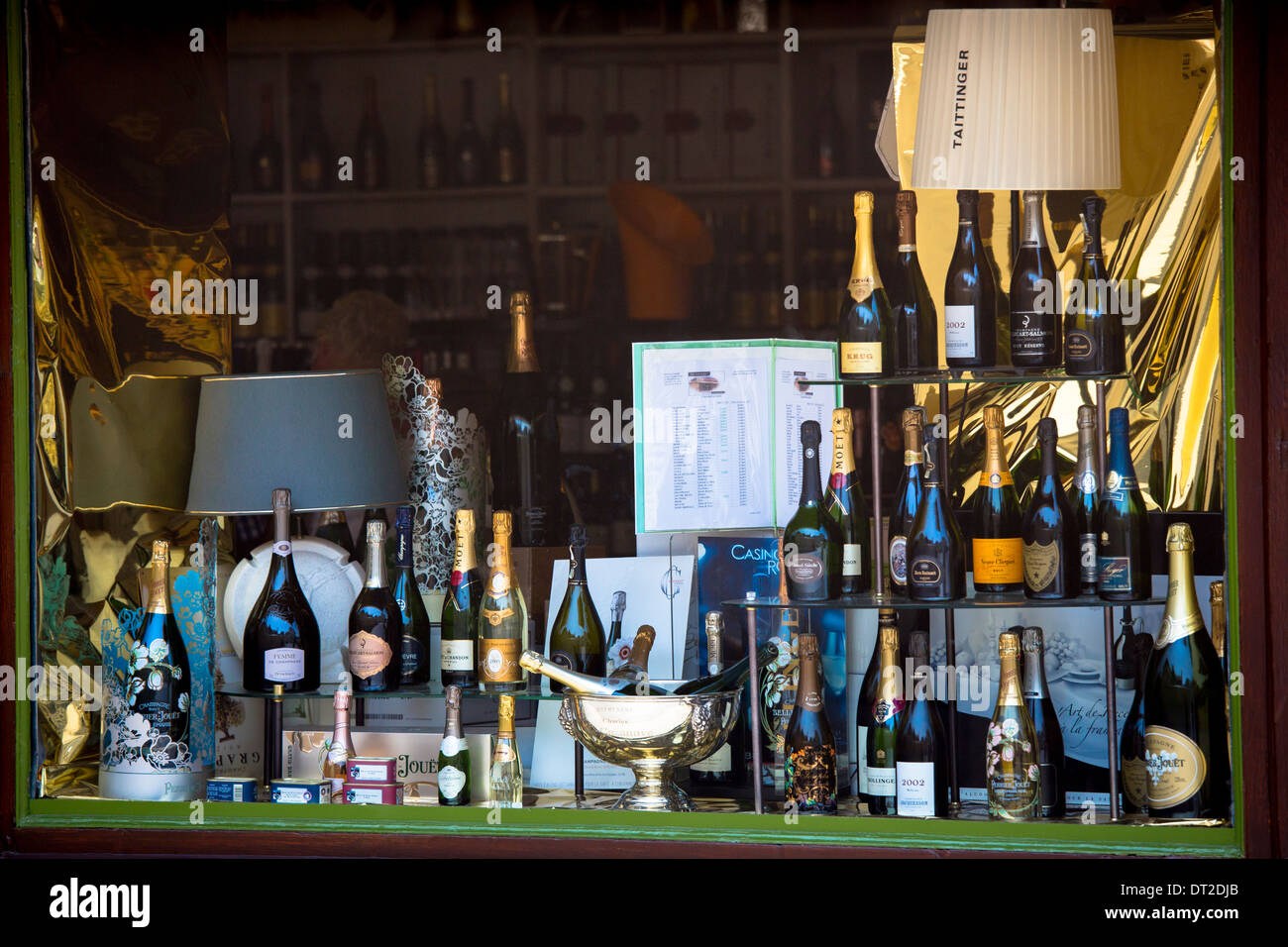 Champagner Laurent Perrier Perrier-Jouet Veuve Clicquot Krug Moet Chandon Bollinger Ruinart Louis Roederer Pol Roger Taittinger Stockfoto
