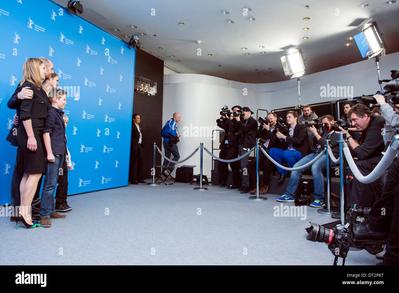 Berlin, Deutschland. 7. Februar 2014.  Regisseur Edward Berger präsentiert den neuen Film "Jack" im Berlinale mit den Schauspielern Ivo Pietzcker und Luise Heyer. Goncalo Silva/Alamy Live-Nachrichten. Stockfoto