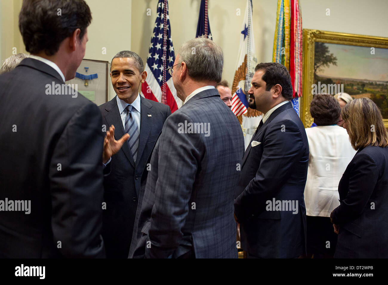 US-Präsident Barack Obama trifft sich mit Führungskräften aus führenden Technologieunternehmen, das Scheitern der Website der Regierung HealthCare.Gov im Roosevelt Room des weißen Hauses 17. Dezember 2013 in Washington, DC zu diskutieren. Stockfoto