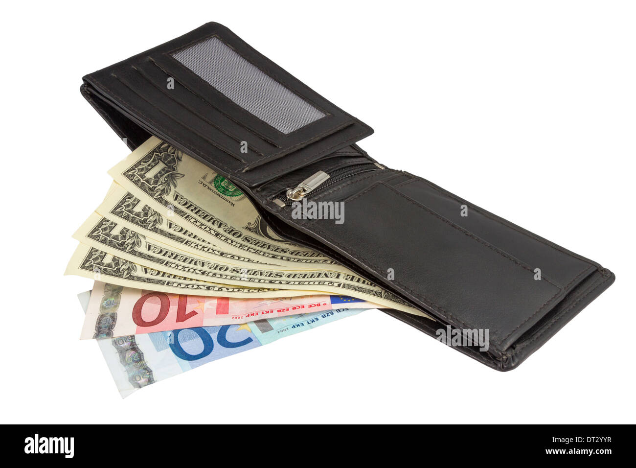 Geldbörse eines internationalen Reisenden Wirt US-Dollar und Euro-Währung, die isoliert auf weißem Hintergrund Stockfoto