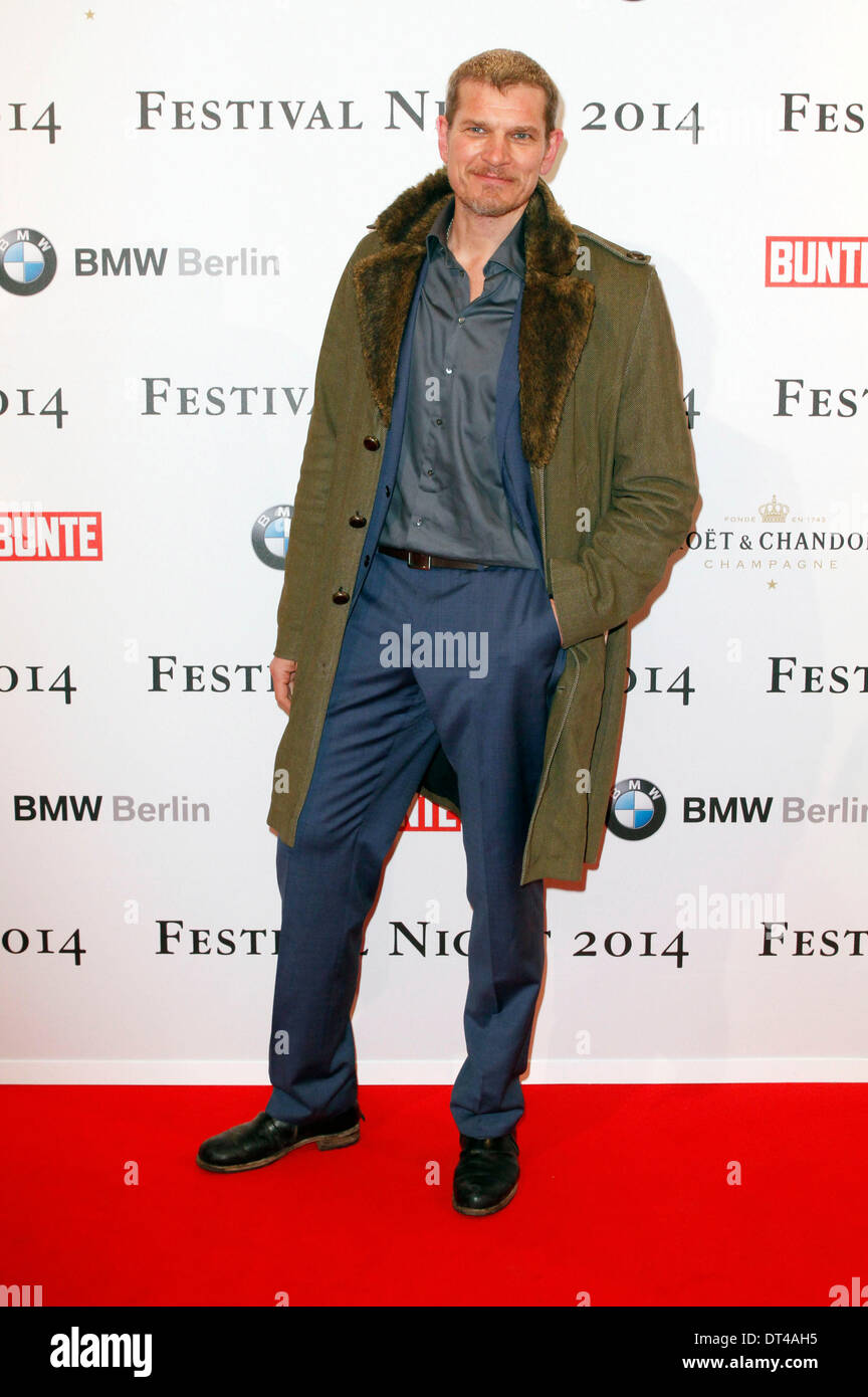 Berlin, Deutschland. 7. Februar 2014. Goetz Otto besucht die Bunte & BMW Festival Nacht 2014 bei der 64. Internationalen Filmfestspiele Berlin / Berlinale 2014 am 7. Februar 2014 in Berlin, Deutschland. Bildnachweis: Dpa/Alamy Live-Nachrichten Stockfoto