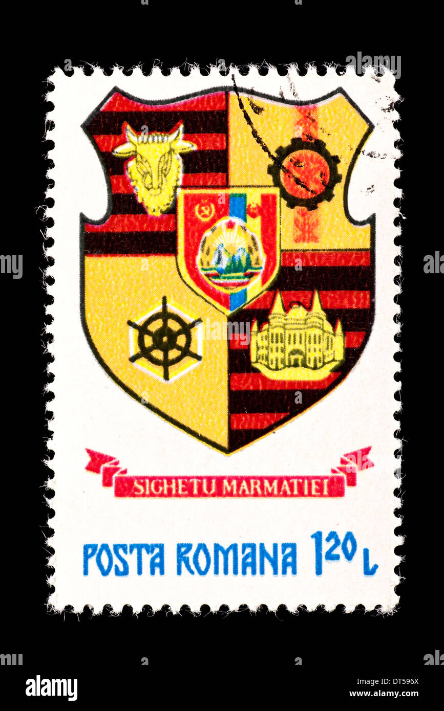 Briefmarke aus Rumänien, die Darstellung der Wappen von Sighetu Marmatiel Stockfoto