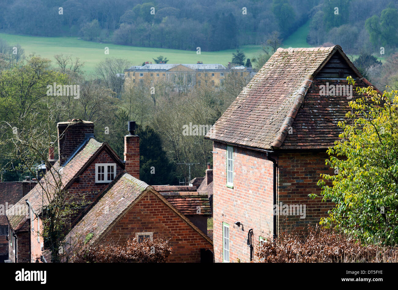 West Wycombe Dorf Dächer Bucks UK Stockfoto