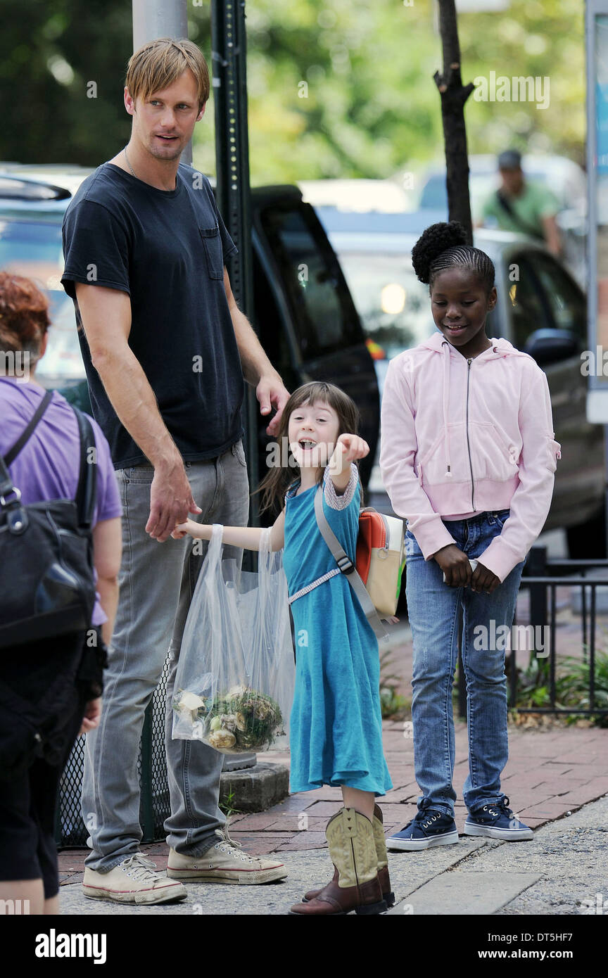 Alexander Skarsgard Sonata Aprile Was Maisie Wusste 2012 Stockfotografie Alamy