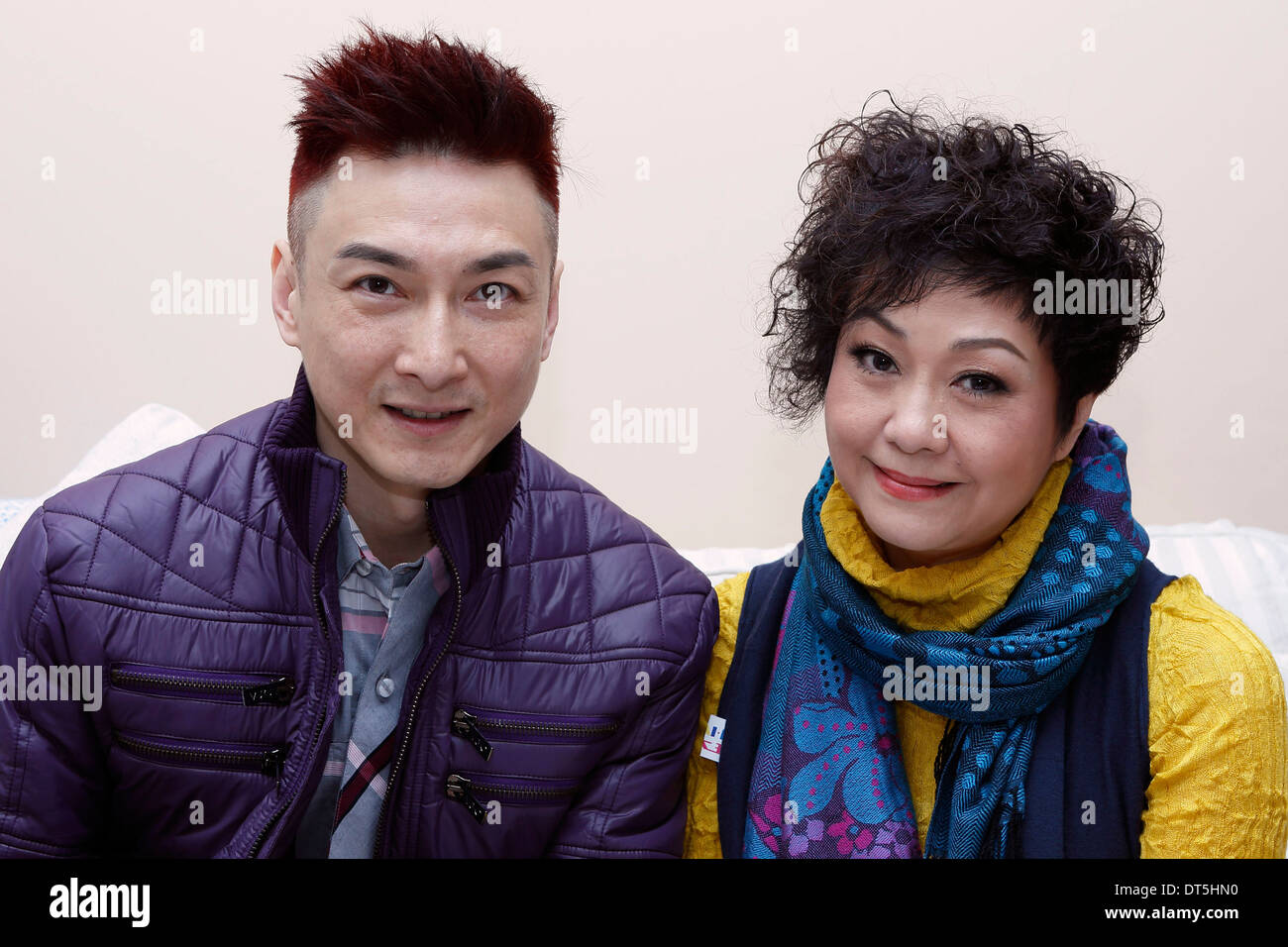 Hong Kong Sänger und Schauspielerin Amy Hu, Wu Mei Yee (Hu Mei Yee) und Sänger William Hu. Stockfoto