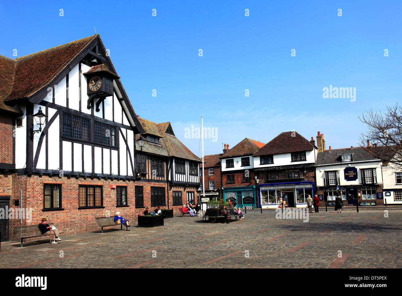 Die Guildhall und Markt Platz, Sandwich Stadt, Grafschaft Kent; England; UK Stockfoto