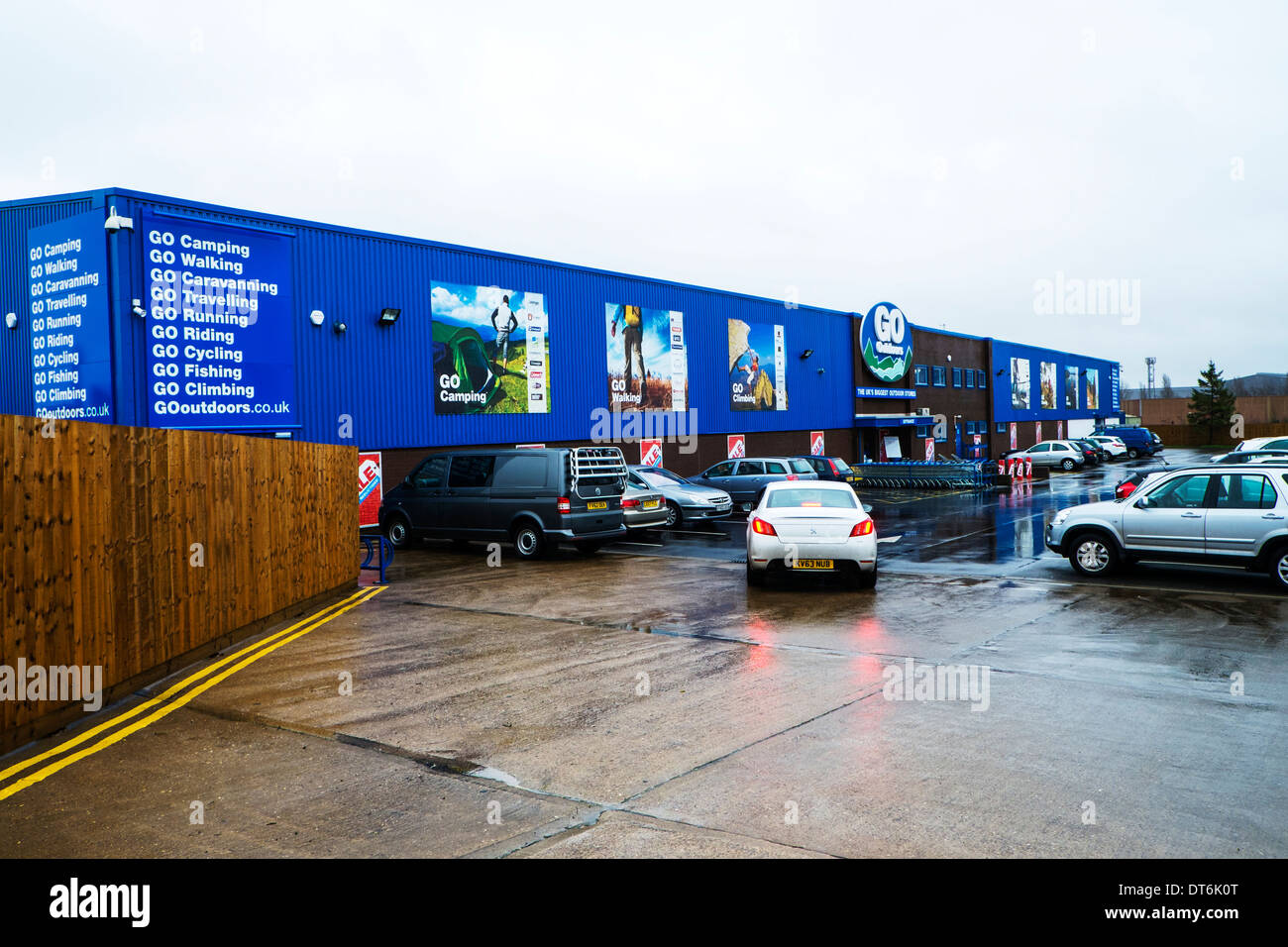 Gehen Sie im freien outdoor-Bekleidung einkaufen Lager Scunthorpe, Vereinigtes Königreich, England GB Stockfoto