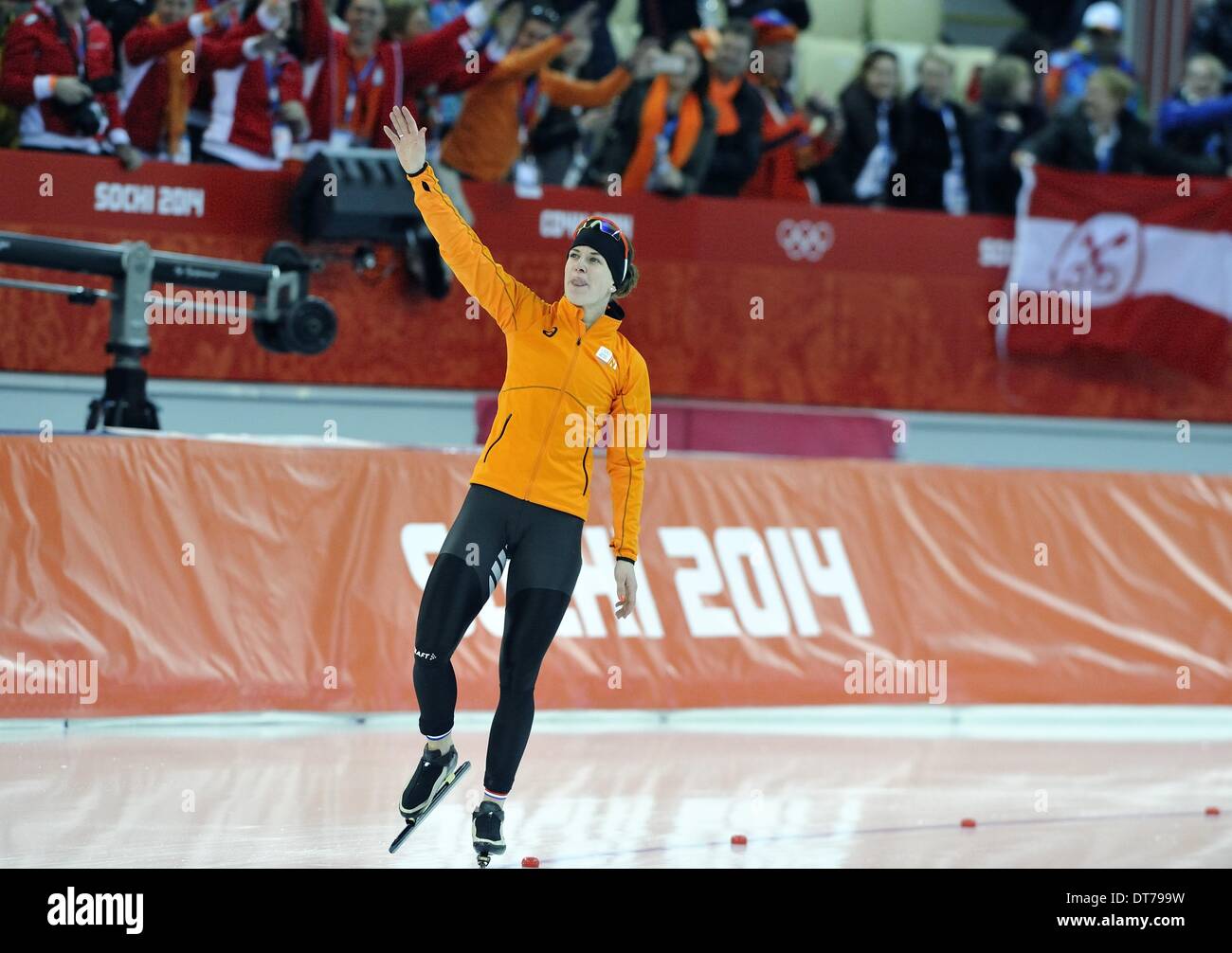 9. Februar 2014 - Sotschi, Russland - Olympischen Winterspiele... Speed-Skating Damen 3000 m... Ireen WÃƒÆ 'Ã' Â¼st (Niederlande) hat gold in der Frauen 3000 m Eisschnelllauf in Adler-Arena mit einem Score von 4 Minuten 00.34 Sekunden. (Bild Kredit: Â © Dagmar Kielhorn/NurPhoto/ZUMAPRESS.com) Stockfoto