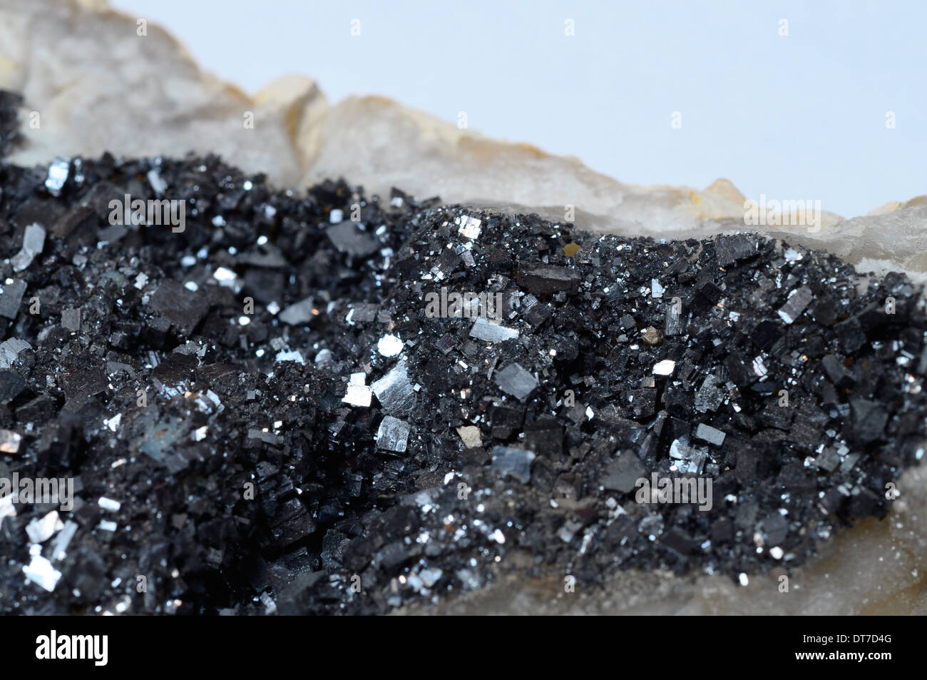 Nahaufnahme von Eisen Pyrit Mineral Stein Stockfoto