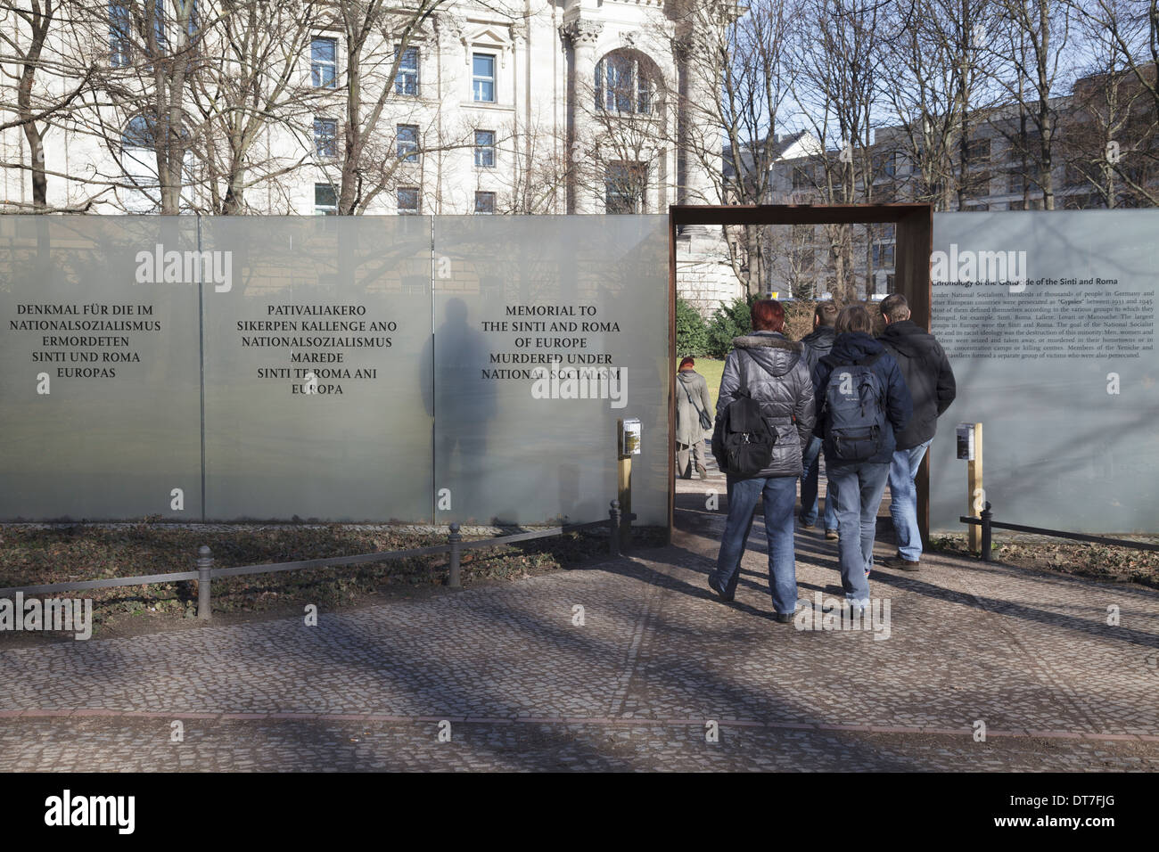 Denkmal für die Sinti und Roma Europas ermordet unter dem Nationalsozialismus, Tiergarten, Berlin, Deutschland Stockfoto