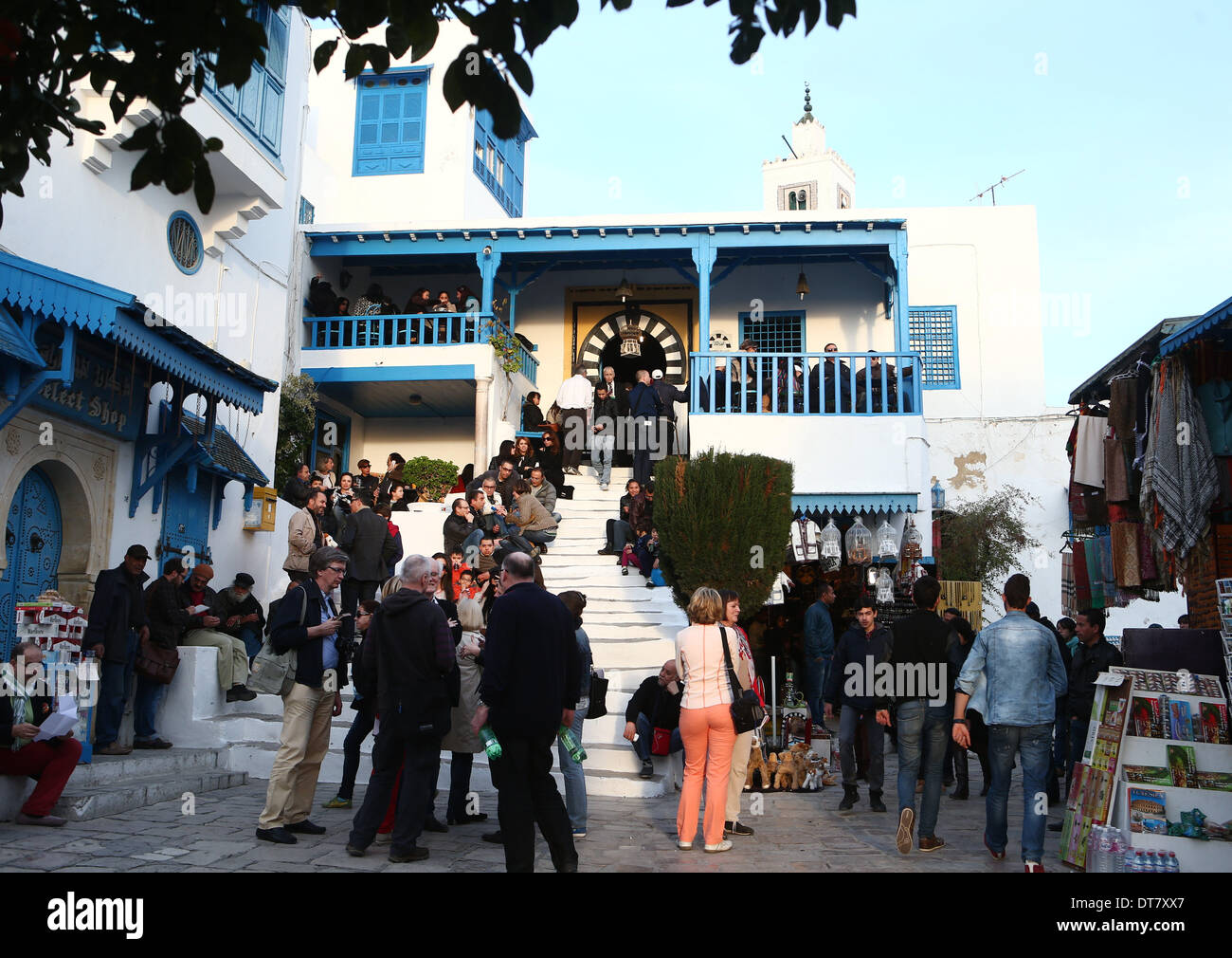 Sidi bou said painter Fotos und Bildmaterial in hoher Auflösung Alamy
