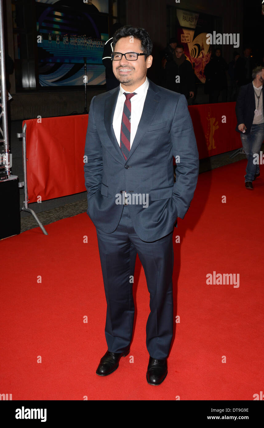 Berlin, Deutschland. 12. Februar 2014. Michael Peña besucht die 'Cesar Chavez' Premiere auf den 64. jährlichen Berlinale International Film Festival im Friedrichstadt-Palast am 12. Februar 2014 in Berlin, Deutschland. Bildnachweis: Janne Tervonen/Alamy Live-Nachrichten Stockfoto