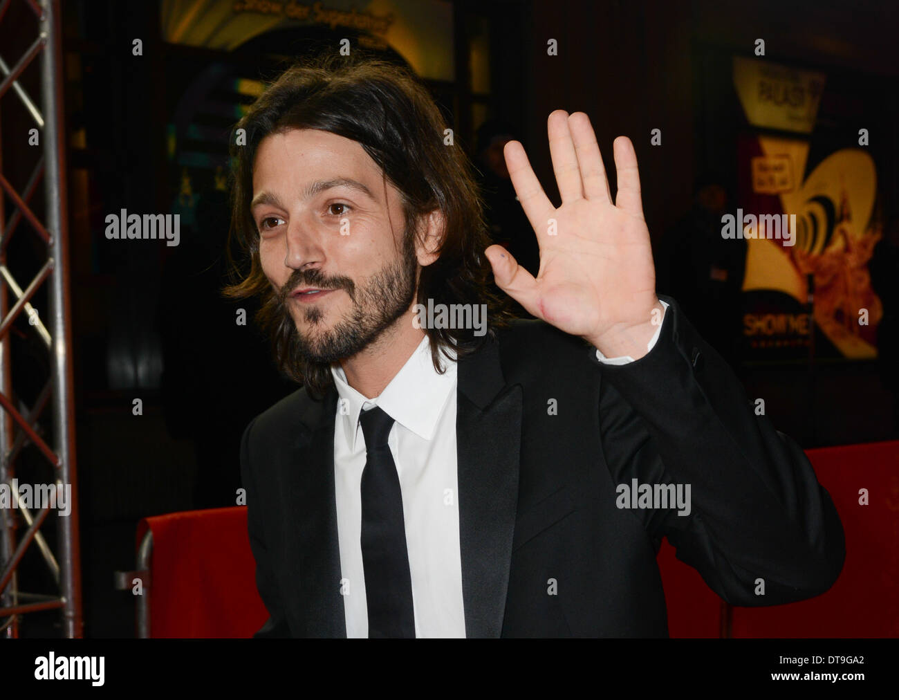Berlin, Deutschland. 12. Februar 2014. Diego Luna besucht die 'Cesar Chavez' Premiere auf den 64. jährlichen Berlinale International Film Festival im Friedrichstadt-Palast am 12. Februar 2014 in Berlin, Deutschland. Bildnachweis: Janne Tervonen/Alamy Live-Nachrichten Stockfoto