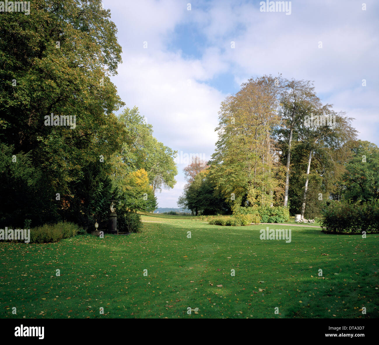 Park klein glienicke Fotos und Bildmaterial in hoher Auflösung Alamy