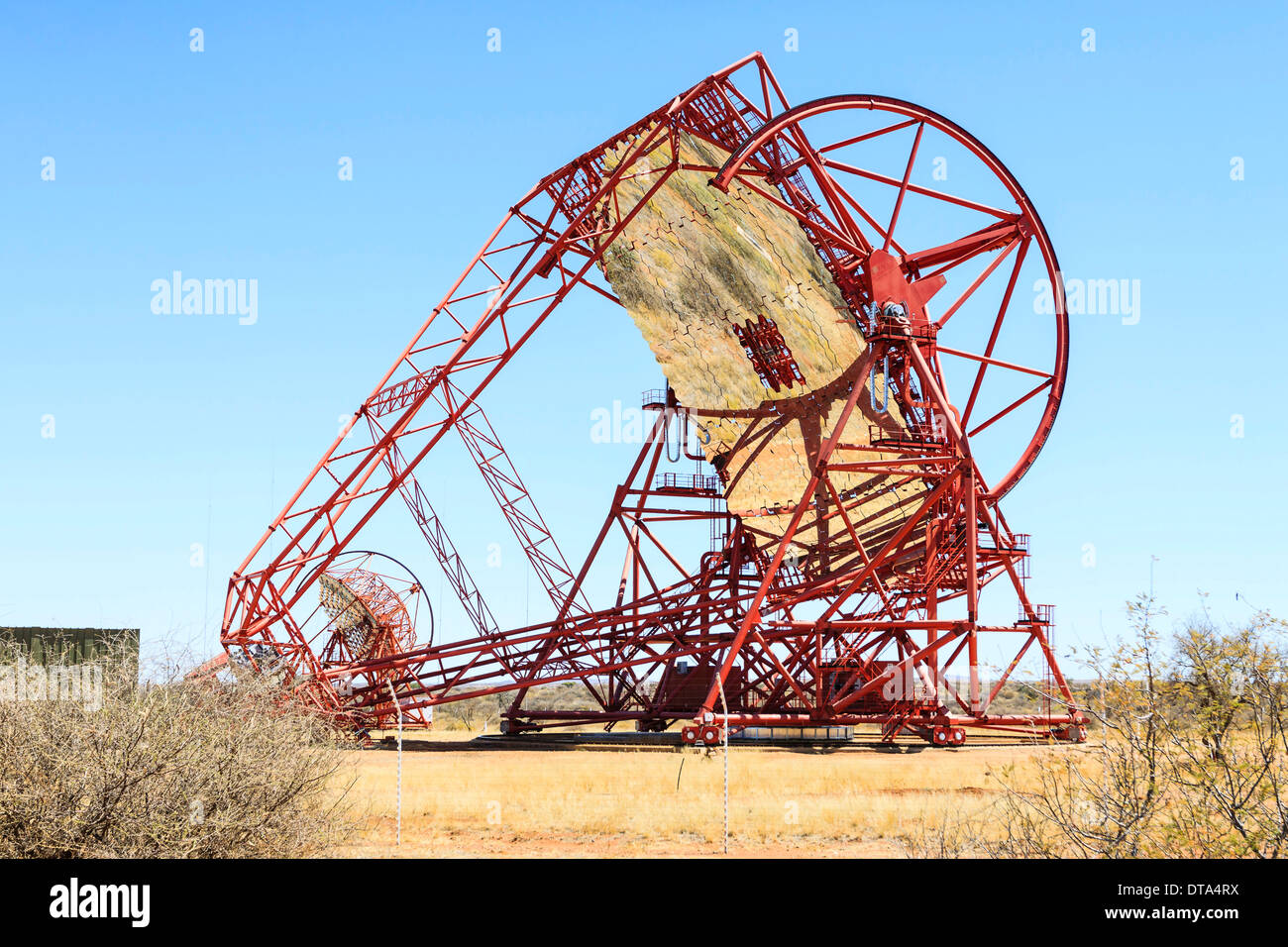 Teleskop für die Untersuchung der kosmischen Gammastrahlung, H.E.S.S, High Energy Stereoscopic System, Bauernhof Göllschau verwendet Stockfoto