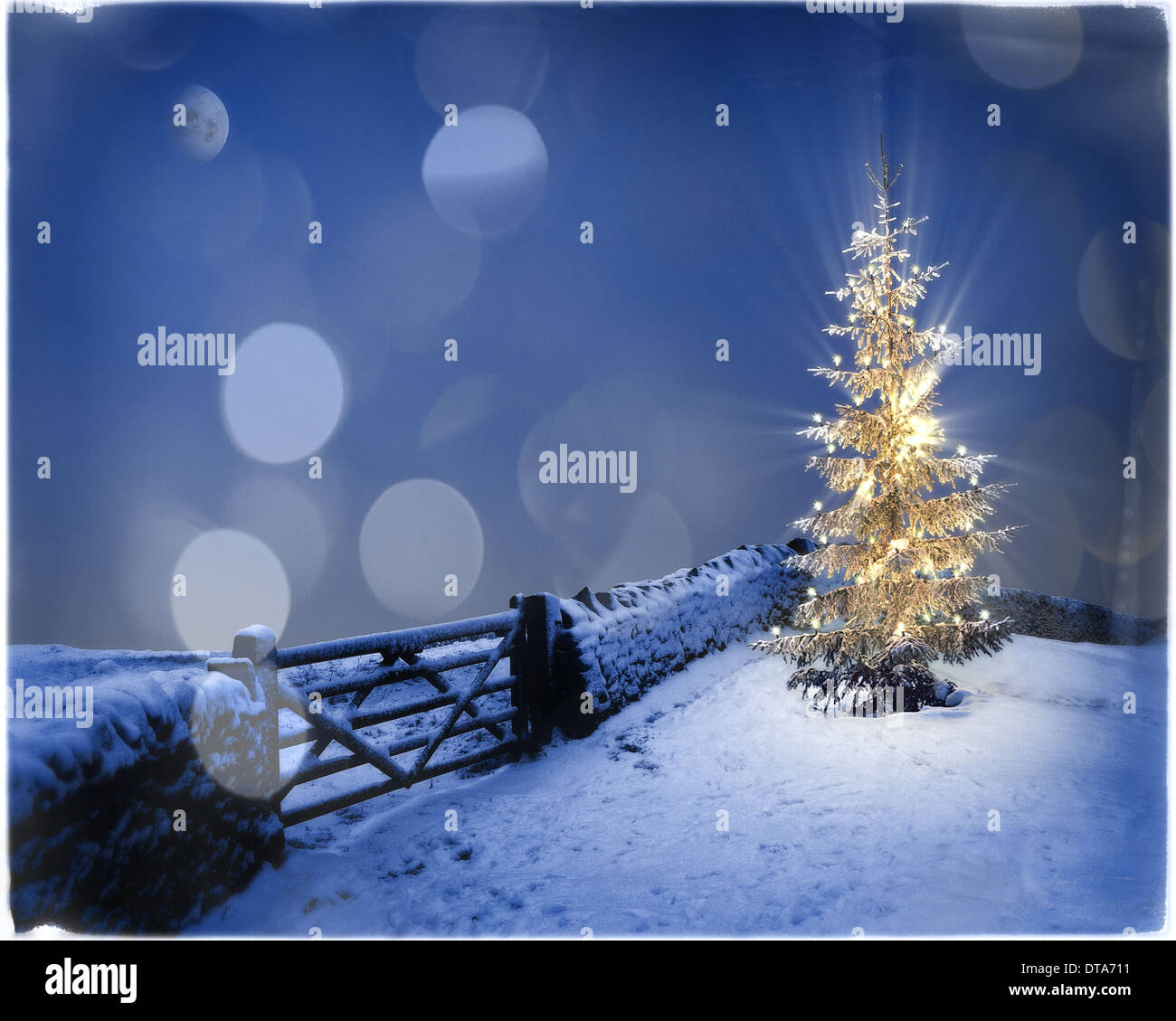 GB - GLOUCESTERSHIRE: Weihnachten in der dunkel (digitale Kunst) Stockfoto