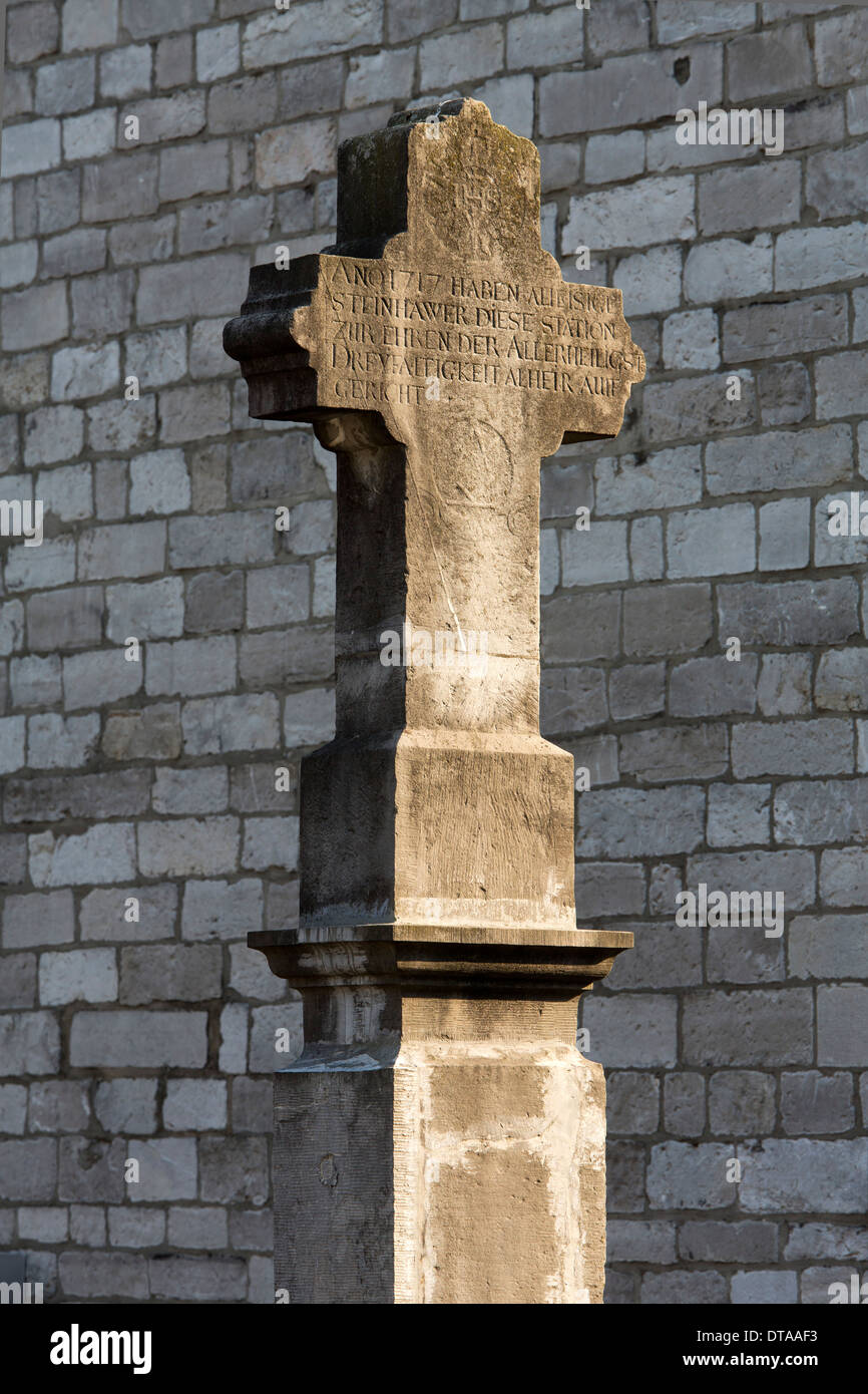 Aachen-Kornelimünster, Wegkreuz am Steinkaulplatz Stockfoto