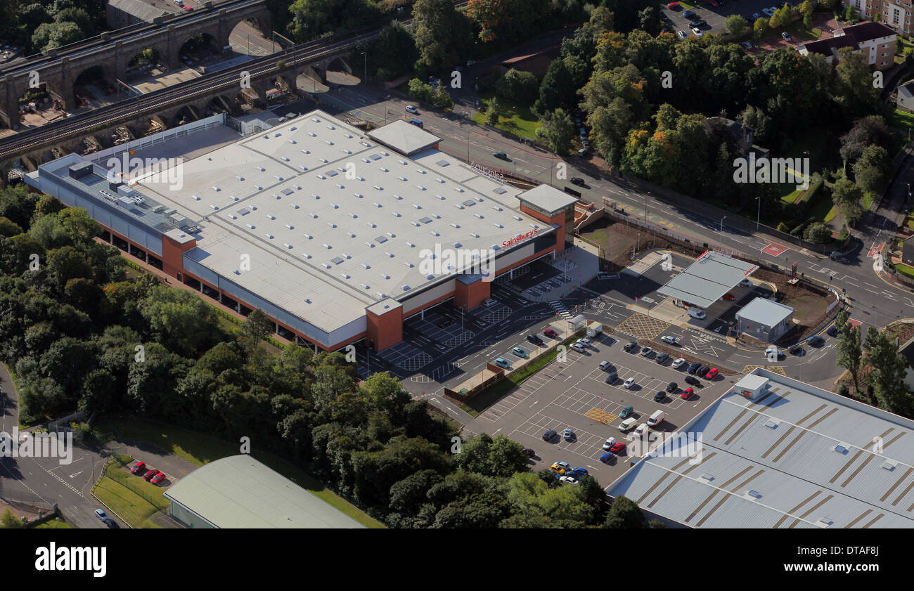 Luftaufnahme der Sainsburys superstore an Inglis Green Road, Edinburgh Stockfoto