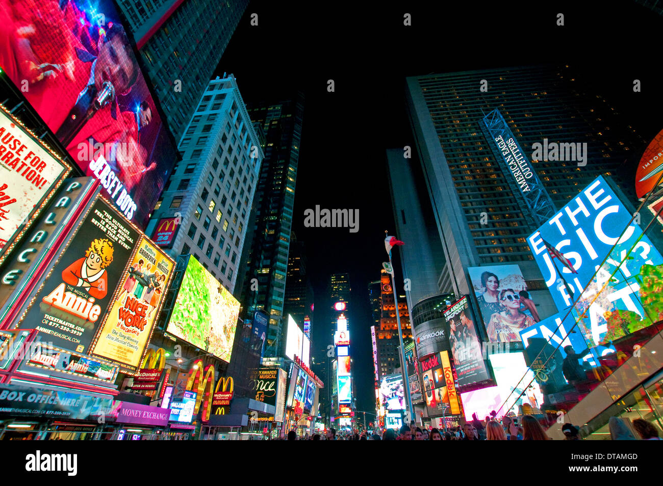 Times Square bei Nacht, Manhattan New York City, USA Stockfoto
