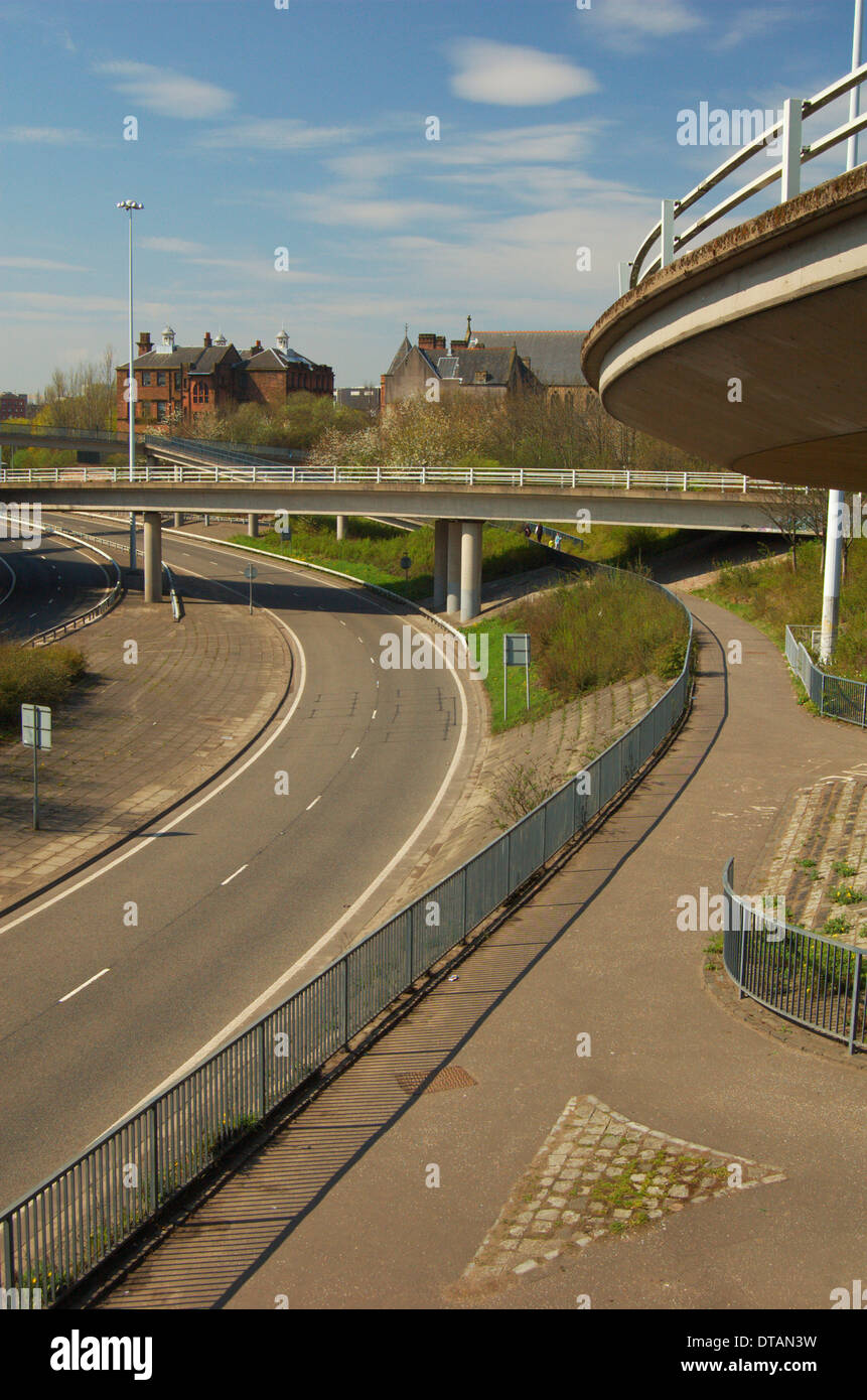 Autobahnanschluss in Townhead in Glasgow, Schottland Stockfoto