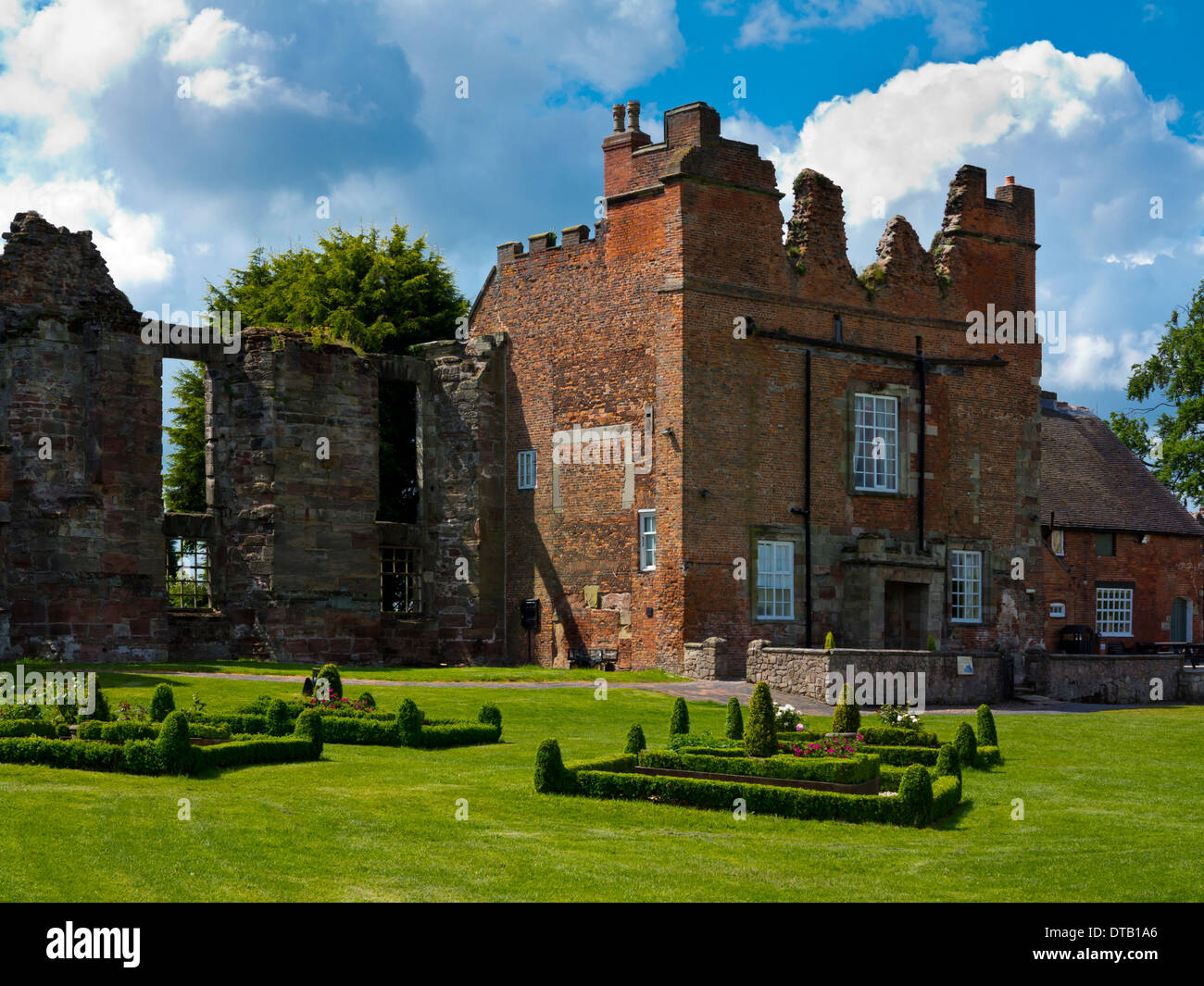 Tutbury Castle in Staffordshire England UK ein Teil ruiniert Denkmalschutz 1 mittelalterliche Burg im Besitz von Duchy of Lancaster Stockfoto