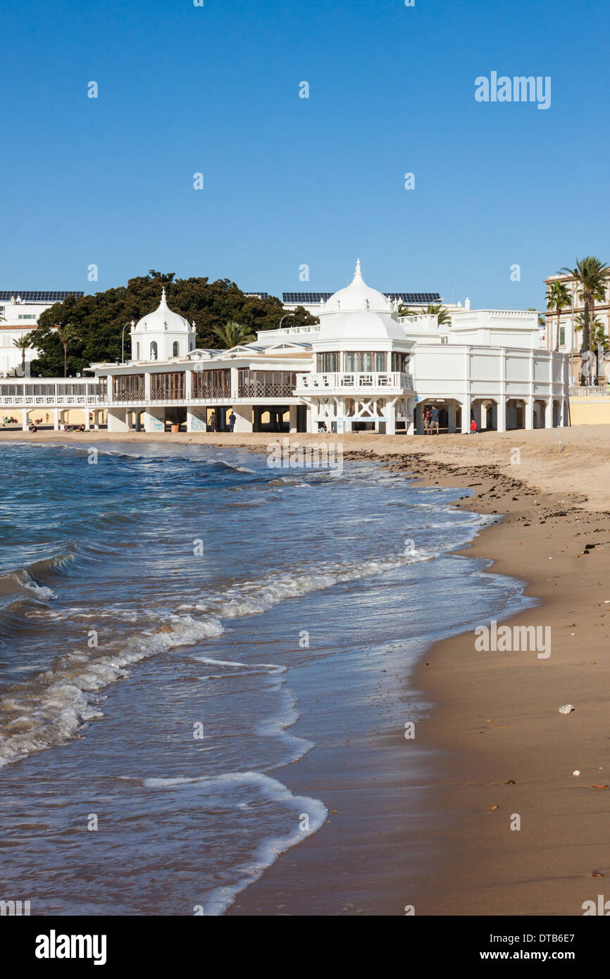 Ehemalige Balneario (Kurort) in La Caleta Strand, Cádiz, Andalusien, Spanien Stockfoto