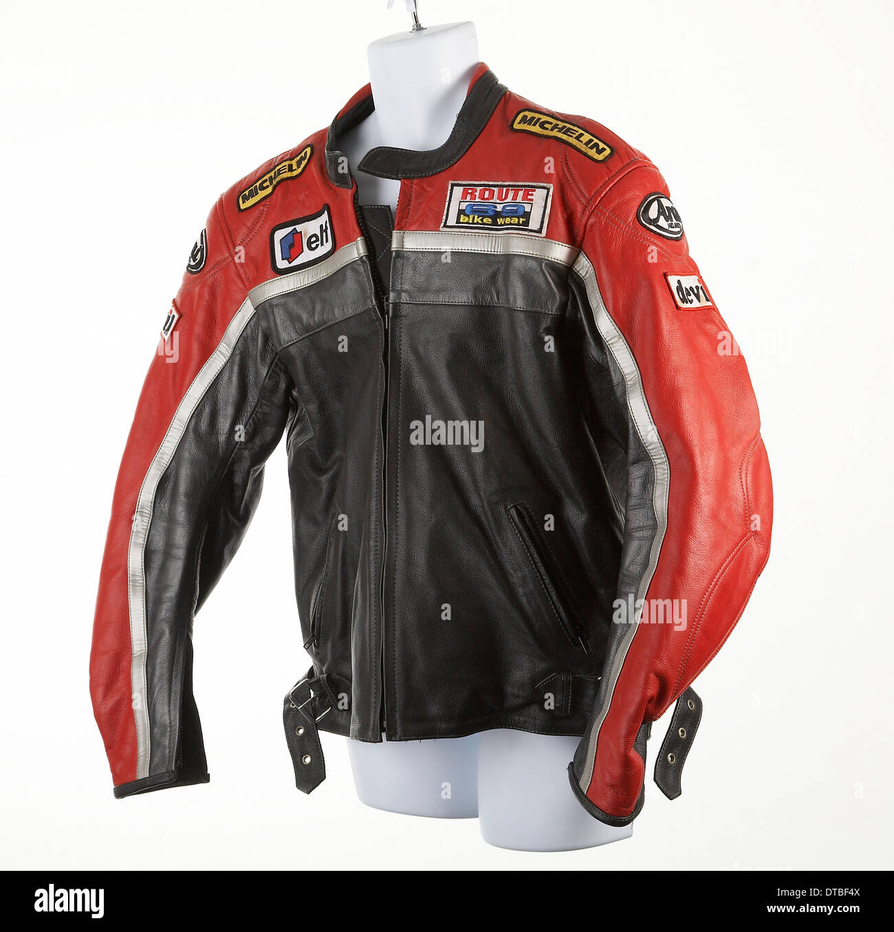 Motorrad Schutzkleidung Lederjacke an einem Model. Stockfoto