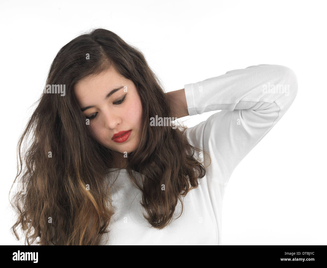 15 Jahre altes Mädchen posiert vor der Kamera Stockfoto