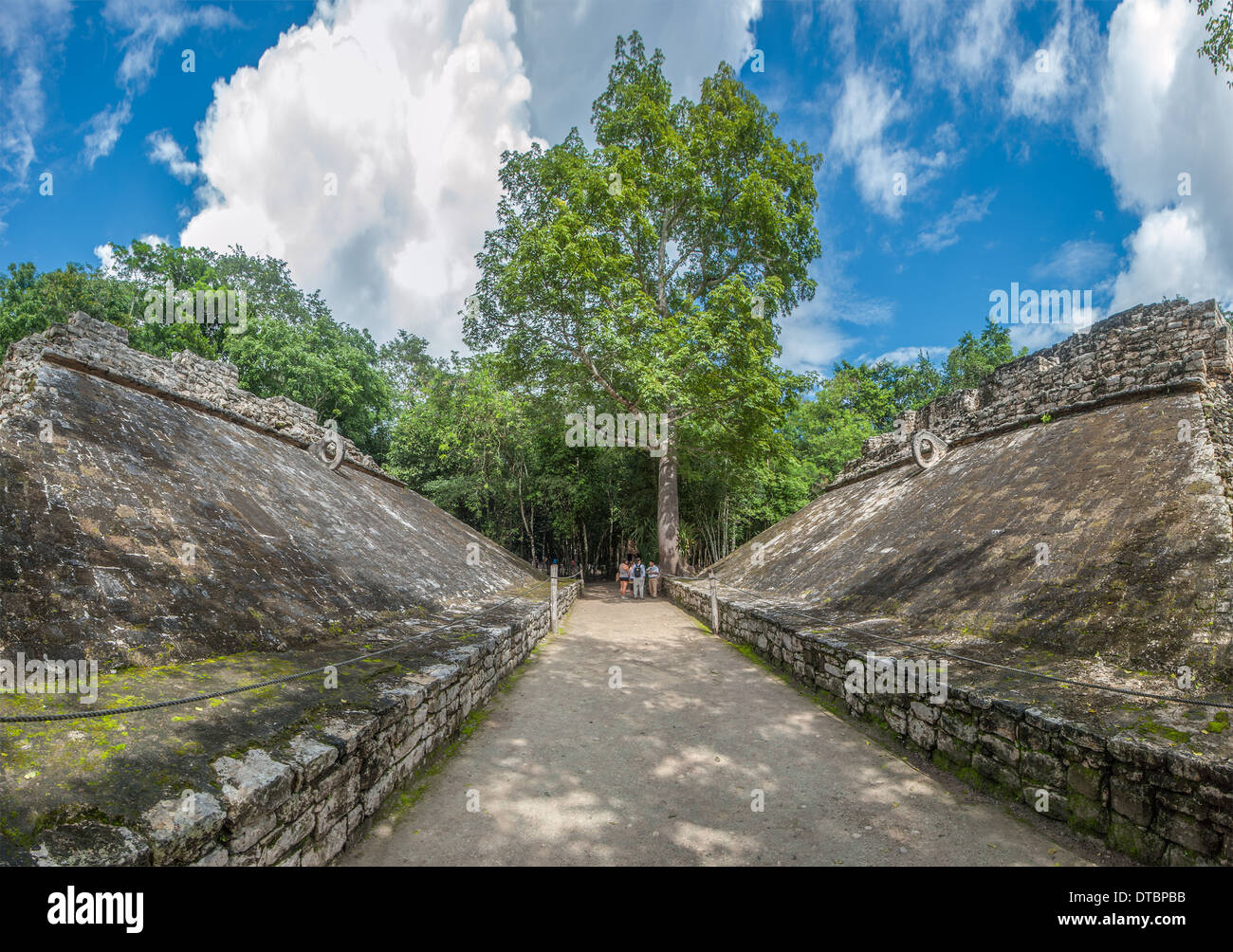 Mayan ballgame Fotos und Bildmaterial in hoher Auflösung Alamy
